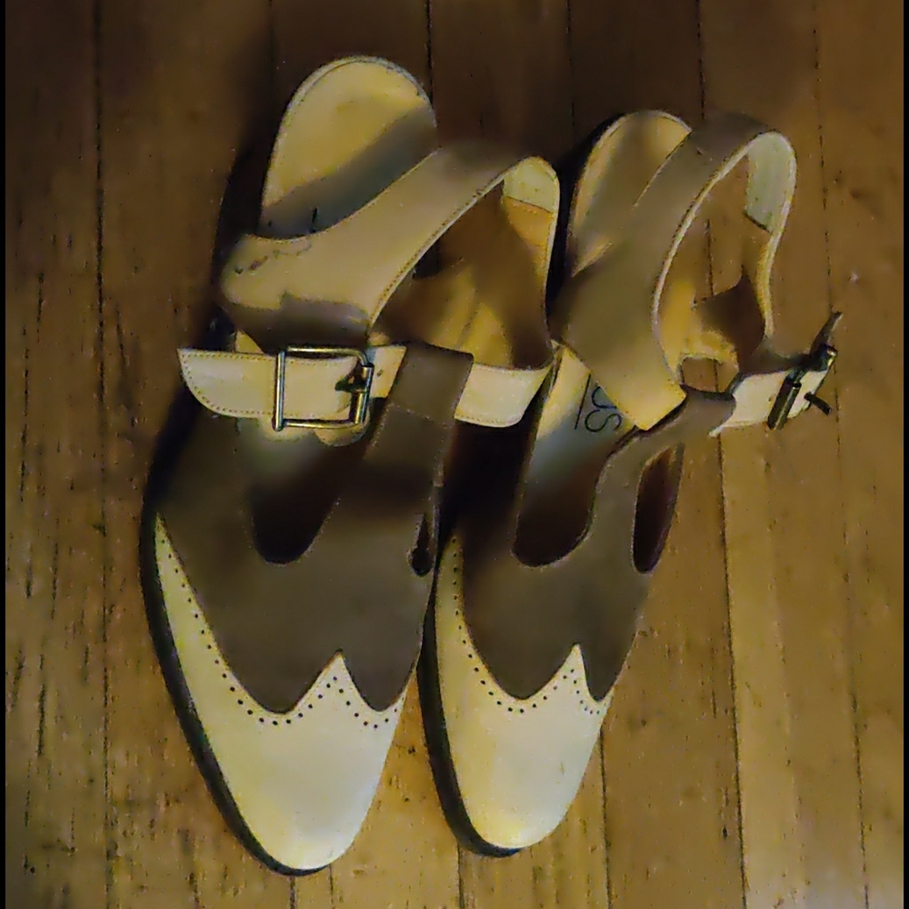 Focus woman's shoes